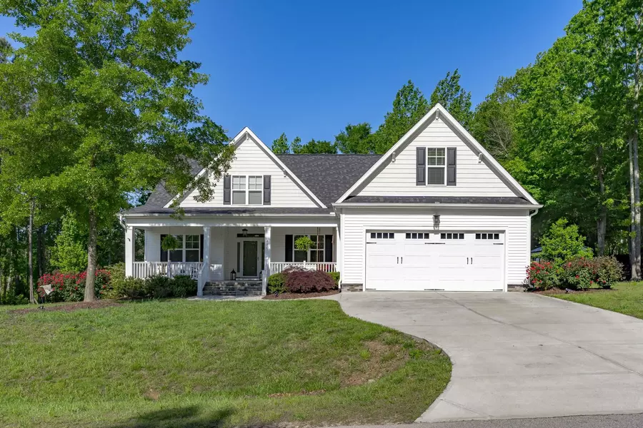 4233 Marsh View Lane, Zebulon, NC 27597