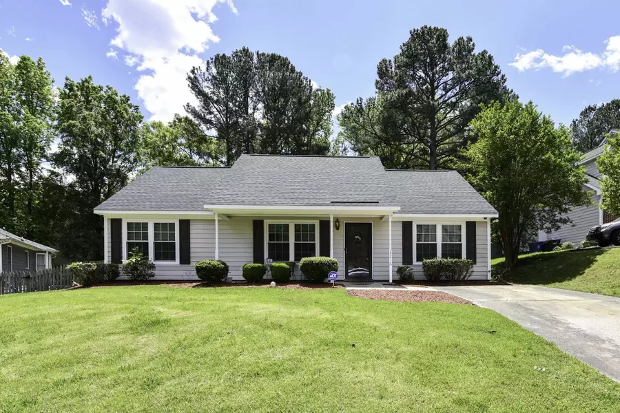 3216 Nantuckett Avenue, Durham, NC 27703