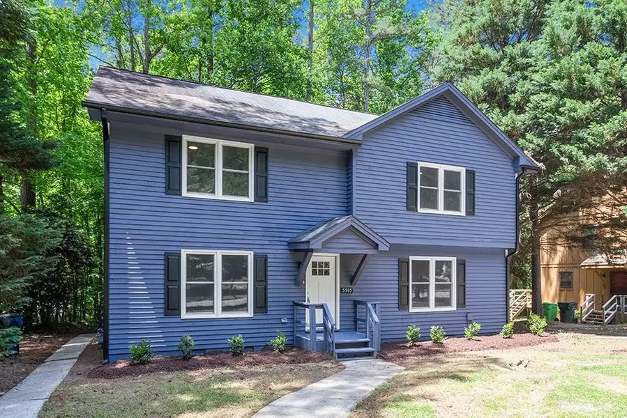 5905 Applewood Lane, Raleigh, NC 27609