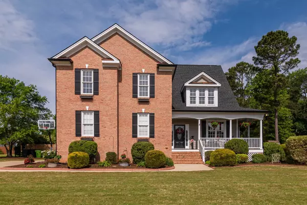 6988 Ogburn Farms Drive, Willow Springs, NC 27592