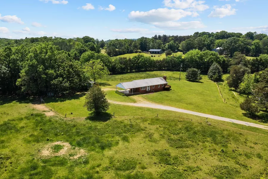 771 Henley Country Road, Asheboro, NC 27203