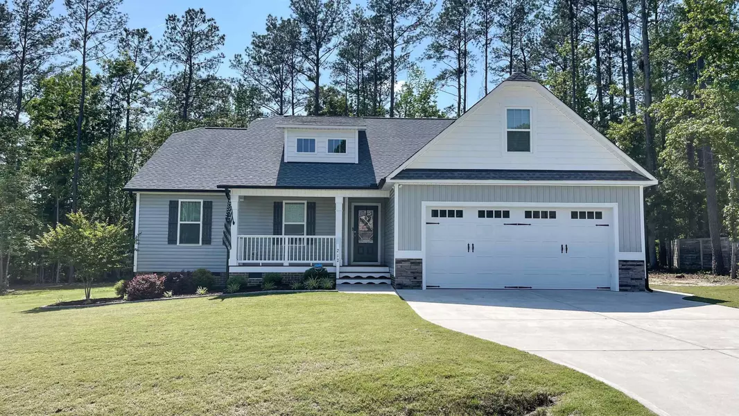 212 Long Grass Drive, Smithfield, NC 27577