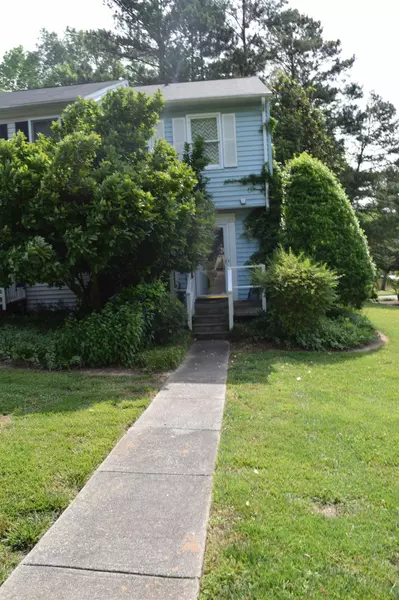 32 Prestwick Place, Durham, NC 27705
