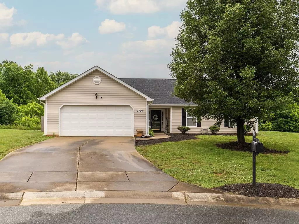 Graham, NC 27253,2720 Creek Bend Court