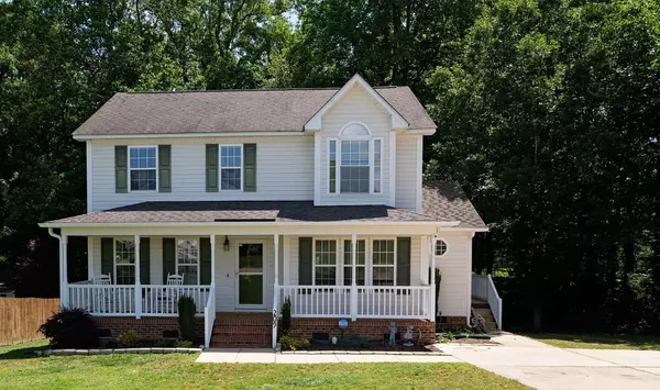 209 Winding Wood Drive, Clayton, NC 27520