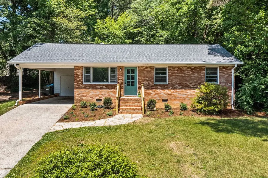 1102 Stadium Drive, Durham, NC 27704