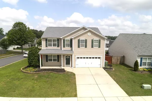 2005 Sterling Hill Drive, Fuquay Varina, NC 27526