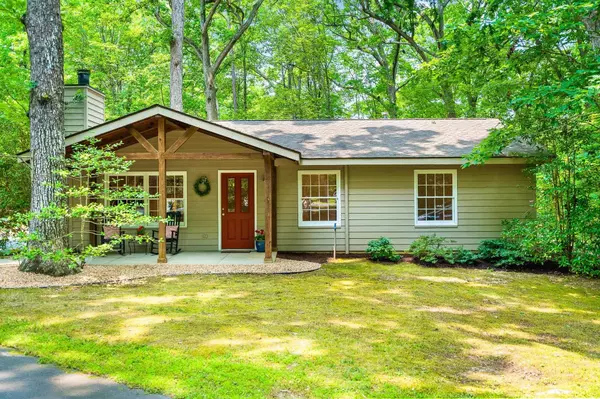 1122 Hickory Drive, Hillsborough, NC 27278