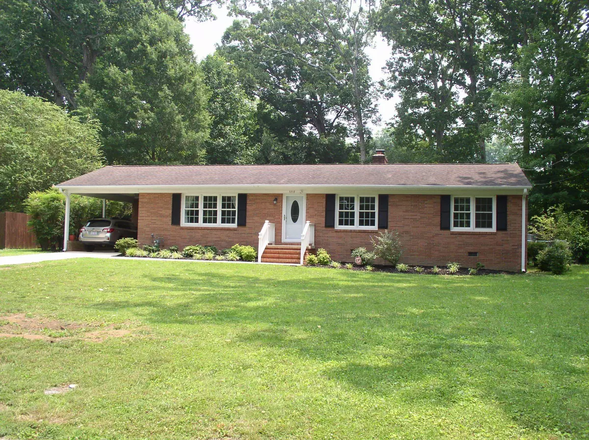 Henderson, NC 27536,1517 Oakdale Circle