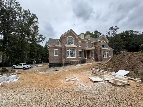 Raleigh, NC 27609,501 Hertford Street