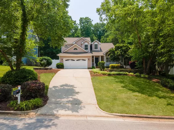 233 Lost Tree Lane, Cary, NC 27513