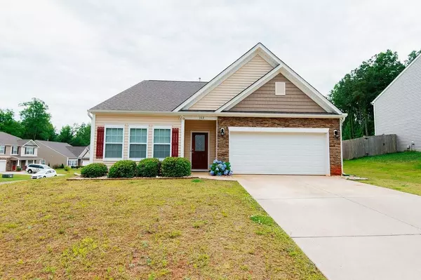 102 Hilliard Court, Haw River, NC 27258