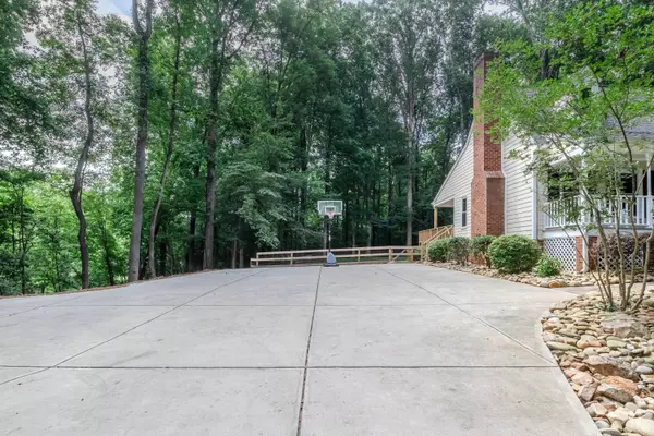 Raleigh, NC 27603,2028 Valley Ridge Court