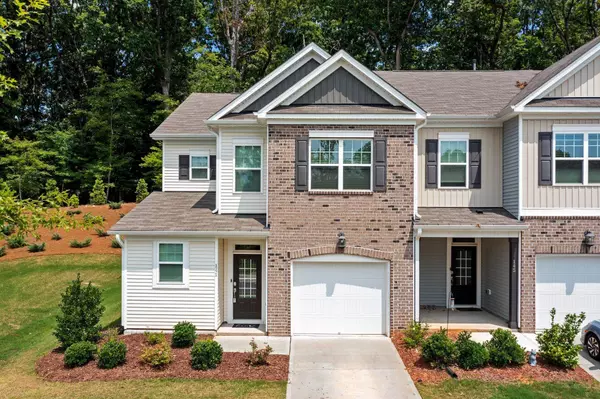 141 Walking Path Place, Hillsborough, NC 27278