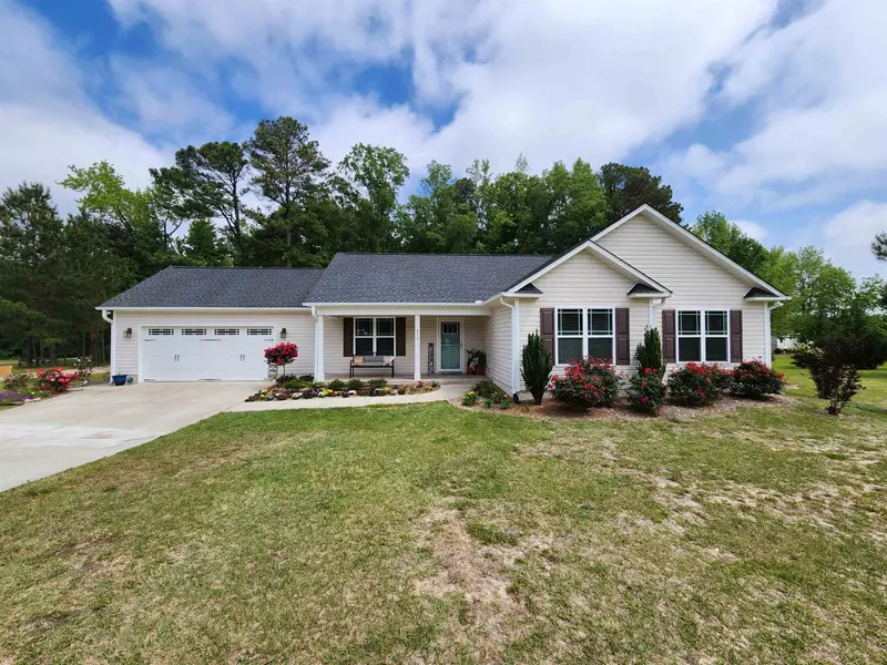 475 McGee Road, Benson, NC 27504