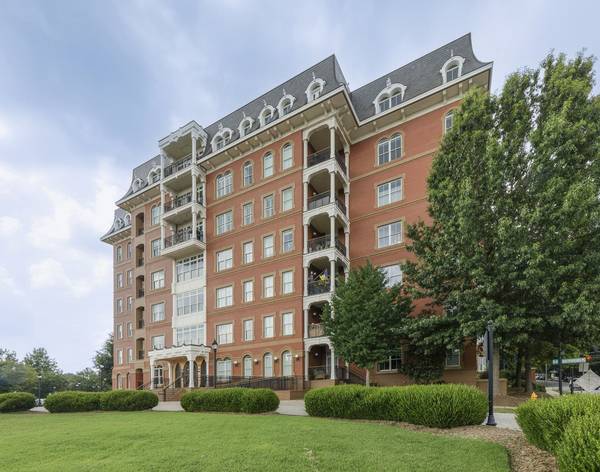 710 Independence Place #209, Raleigh, NC 27603