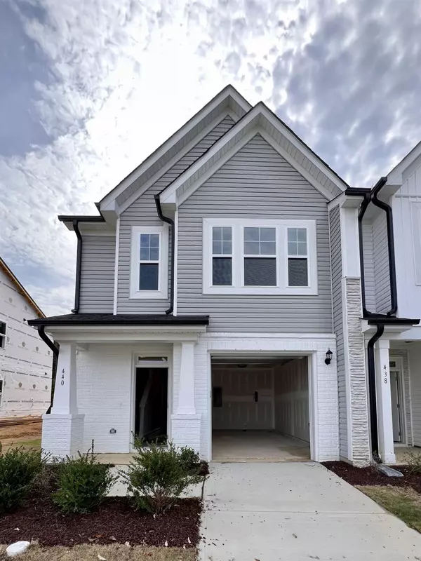 440 Barrington Row Avenue, Zebulon, NC 27597