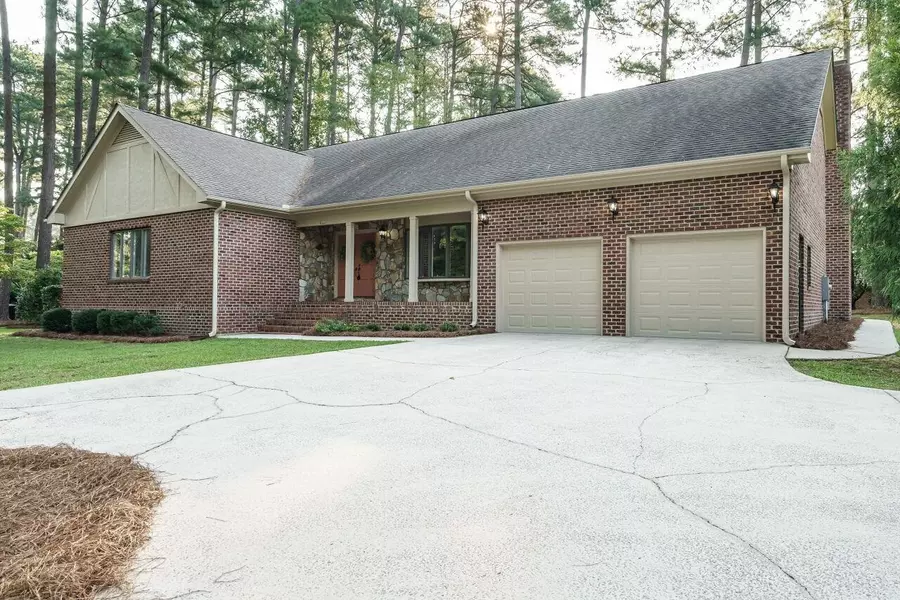 2111 Lord Ashley Drive, Sanford, NC 27330