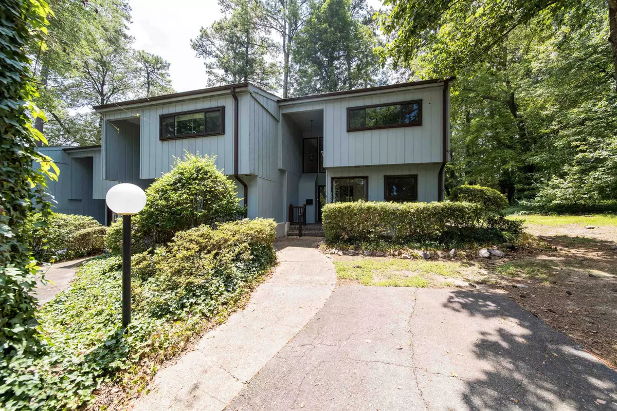 Raleigh, NC 27609,5033 Tall Pines Court #5033