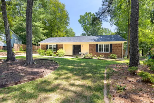 8 Summerglen Court, Durham, NC 27713