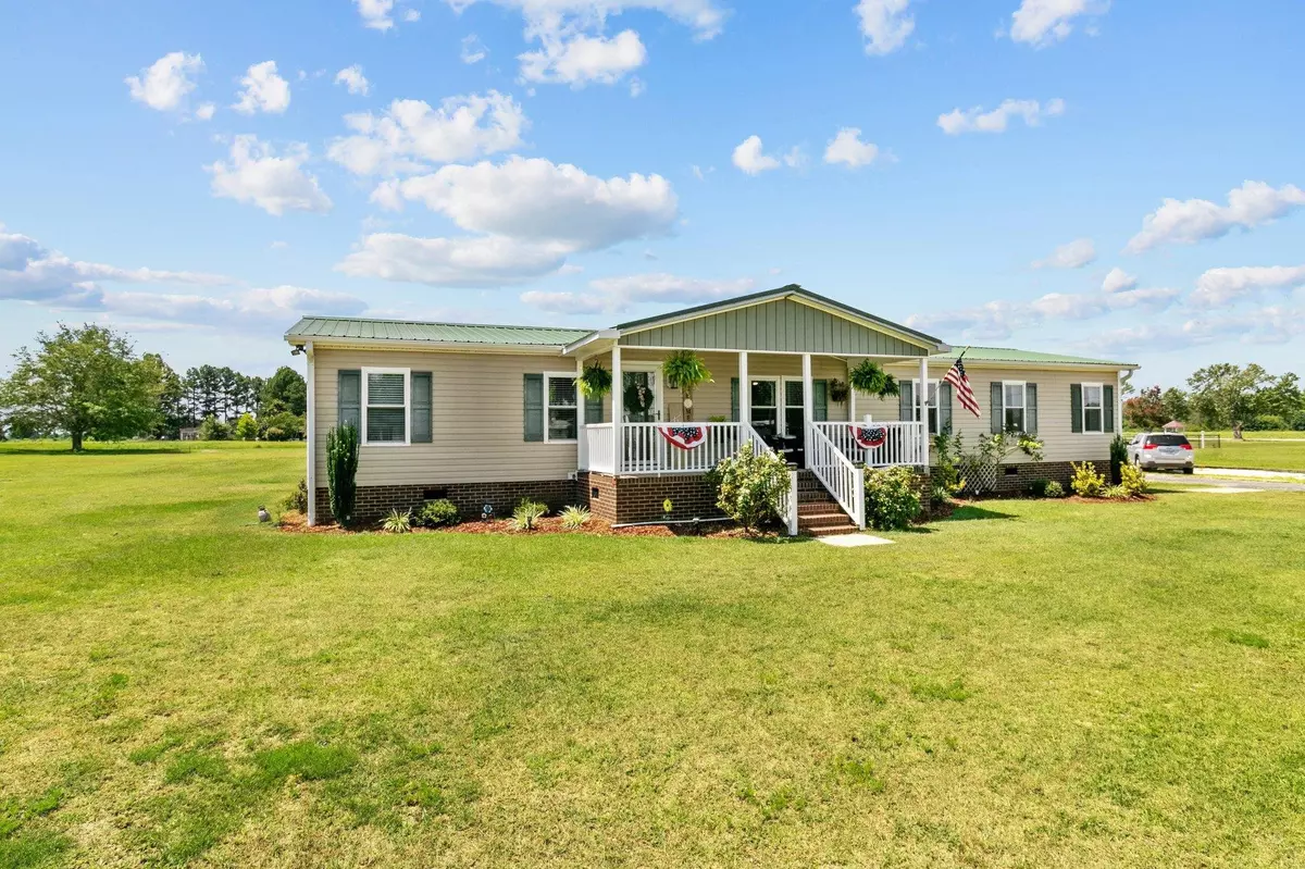 Dunn, NC 28334,60 Country Meadow Lane