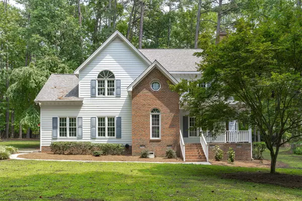 5017 Allanbrooke Lane, Fuquay Varina, NC 27526