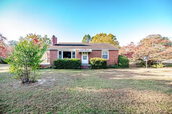 215 Myrtle Avenue, Hamlet, NC 28345