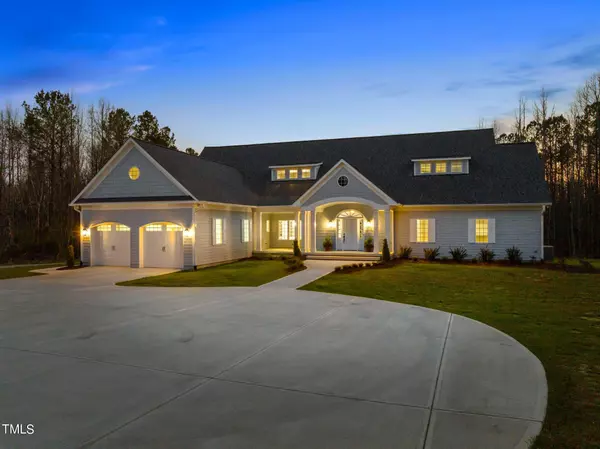 101 Cedarwood Drive, Louisburg, NC 27549