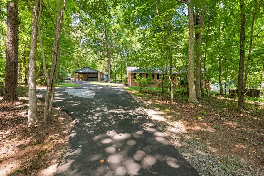 8201 Bromley Road, Hillsborough, NC 27278