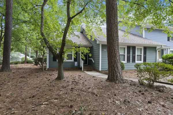 1526 Woodcroft Drive, Raleigh, NC 27609