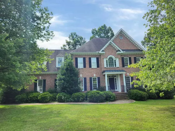 2600 Dun Loring Drive, Wake Forest, NC 27587