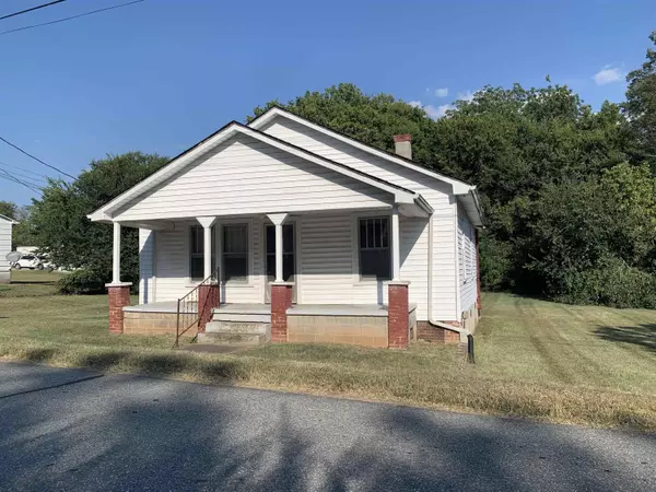 278 Third Street, Yanceyville, NC 27379
