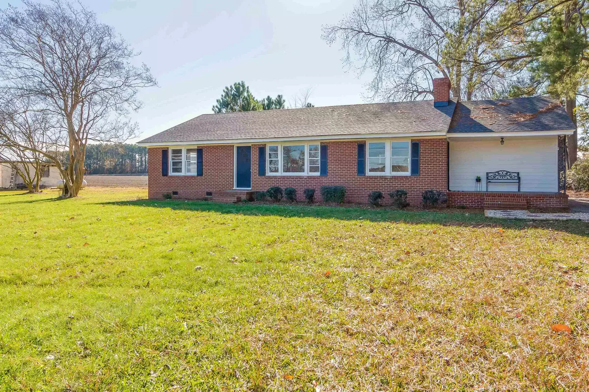 Elm City, NC 27822,604 E Church Street