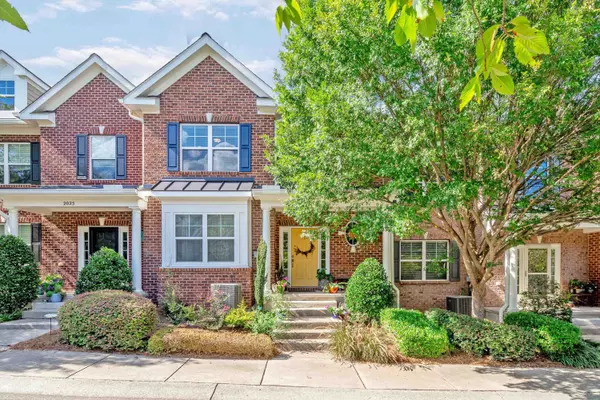 2027 Weston Green Loop, Cary, NC 27513