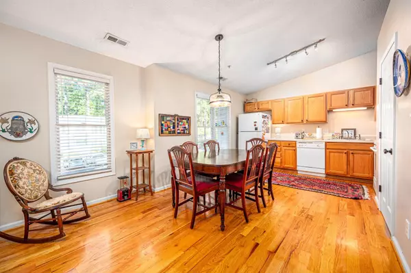 121 Westview Drive #36, Carrboro, NC 27510