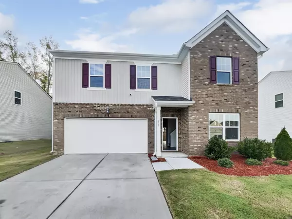 632 Kenyon Spring Drive, Zebulon, NC 27597