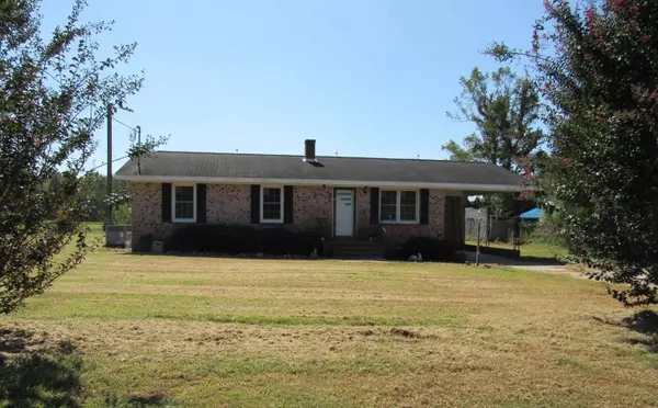 1676 Richardson Bass Road, Kenly, NC 27542