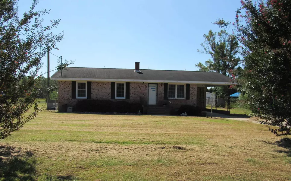 1676 Richardson Bass Road, Kenly, NC 27542