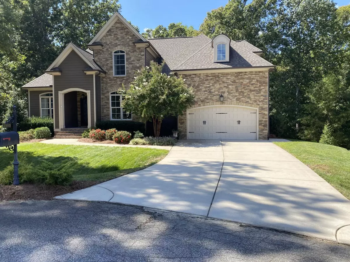 Fuquay Varina, NC 27526,2809 Green Yard Court