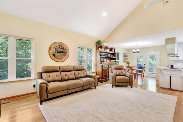 Chapel Hill, NC 27517,91 Trillium Place