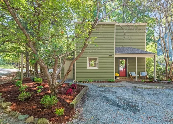 1209 Hillsborough Road #C, Chapel Hill, NC 27516