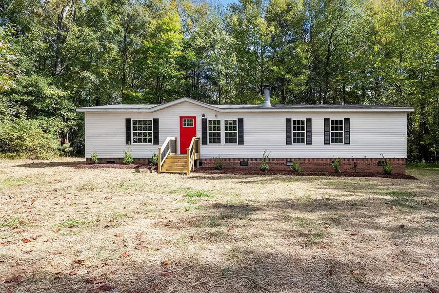 6501 Deer Chase Drive, Mebane, NC 27302