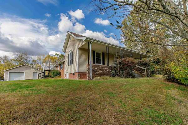 1054 George Bason Road, Graham, NC 27253