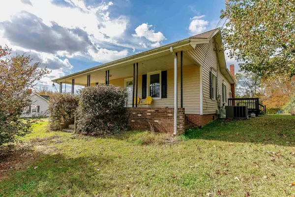 Graham, NC 27253,1054 George Bason Road