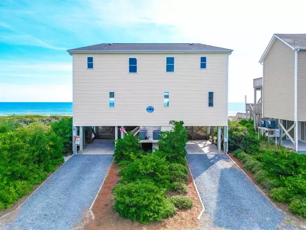 451 N Anderson Boulevard, Topsail Beach, NC 28445