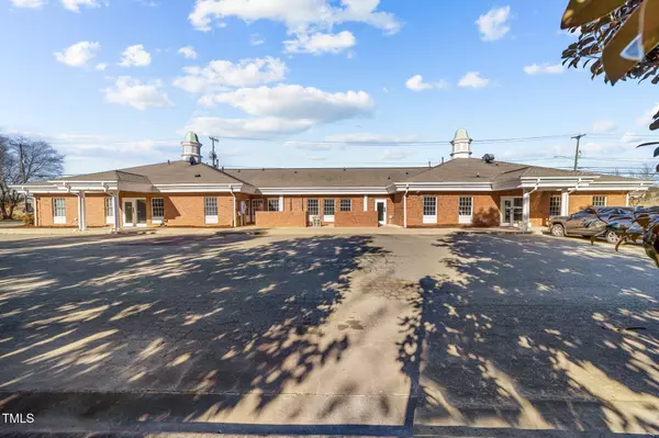 Burlington, NC 27215,3804 S Church Street