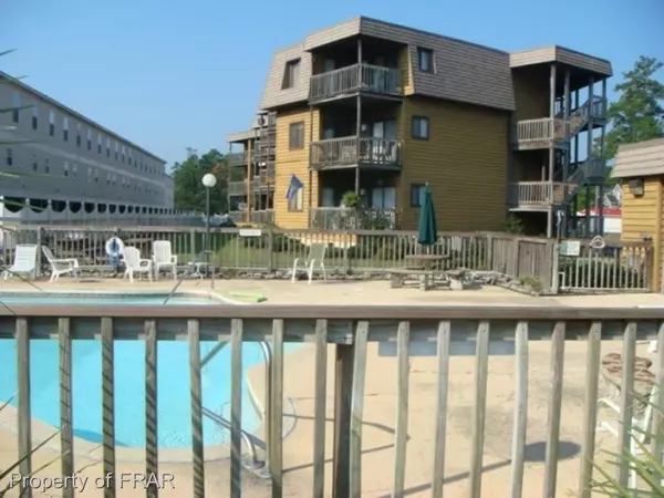 313 Lake Place Condo Drive, White Lake, NC 28337