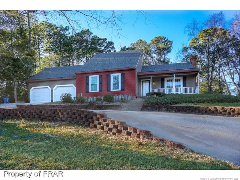 2334 Rolling Hill Road, Fayetteville, NC 28304