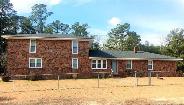 1875 Smith Road, Hope Mills, NC 28348