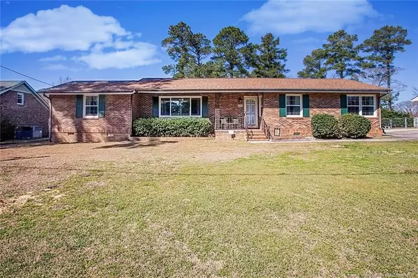 429 RAYNOR Drive, Fayetteville, NC 28311